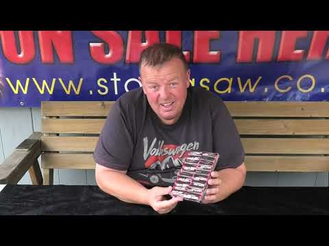 Dum Bum Red Crackling firework demo by Klasek